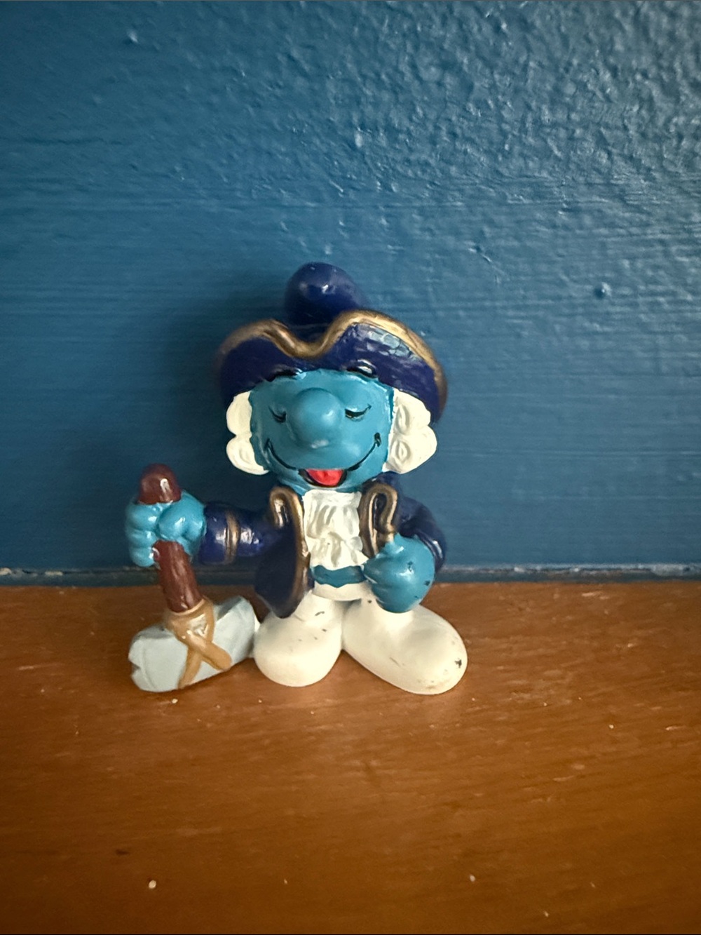 George Washington Smurf Figurine